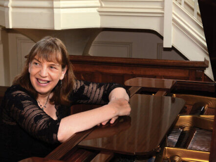 Anna Le Hair