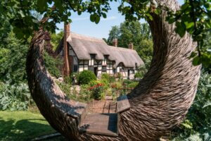 Anne Hathaway's Cottage © The Shakespeare Birthplace Trust