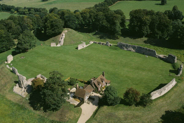 BERKHAMSTED CASTLE AND FIELDS