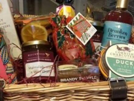 Living Magazines Beechwood Fine Foods Hamper