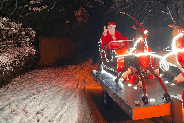 Living Magazines Berkhamsted Santa’s Sleigh