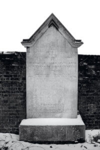 Berkhamsted_cemetery_commemoration_stone x2
