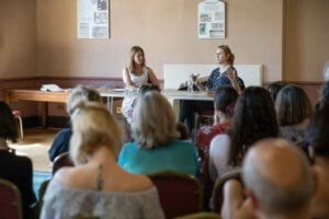Living Magazines Lisa Jewell in conversation with Clare Swatman