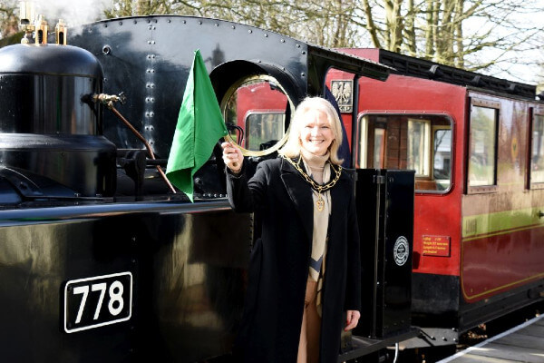 Living Magazines Cllr Sheona Hemmings despatches the first train of 2023 on the Leighton Buzzard Railway - photo by Mark Lewis