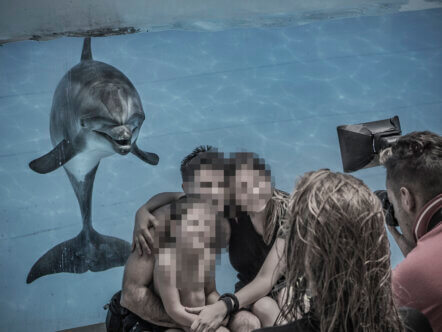 Dolphin photo prop, Italy 3 © Britta Jaschinski for Born Free