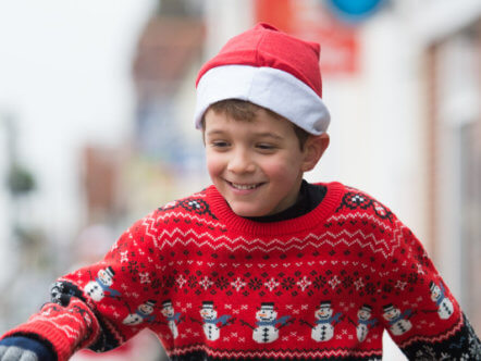 Living Magazines FNHC-Santa-Dash