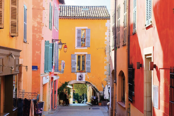 French street scene