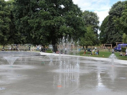 Living Magazines Gadebridge Splash Park