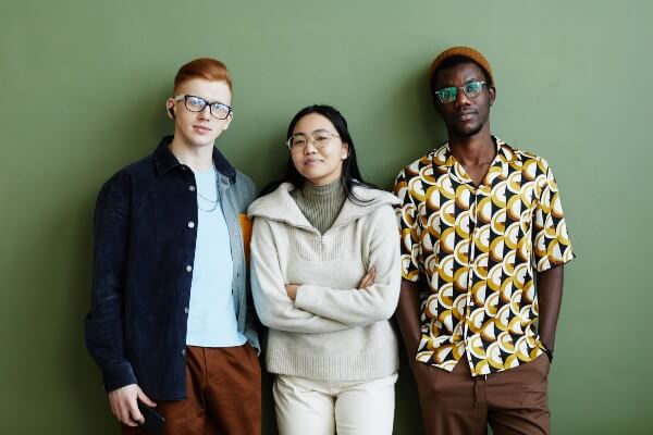 Interns - AdobeStock_500698307