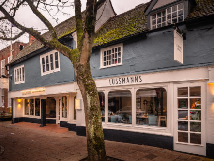 Living Magazines Lussmanns Berkhamsted