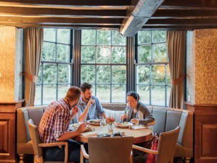 Living Magazines Oakman Inns - Red Lion Water End