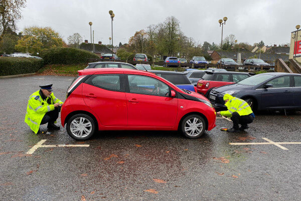 Living Magazines plate safe dacorum