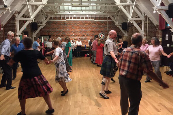 Potten End Scottish country dancing