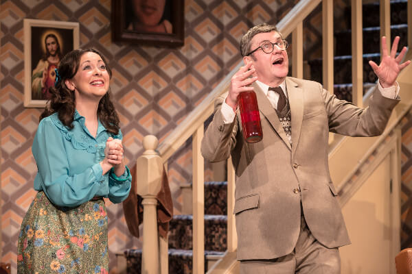 Sarah Earnshaw as Betty _ Joe Pasquale as Frank Spencer in Some Mothers Do _Av _Em, credit Scott Rylander