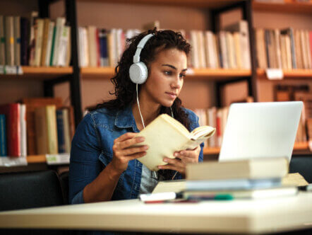 Student - AdobeStock_168858105