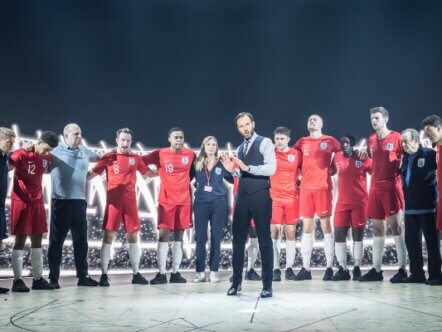 The cast of Dear England national tour (c) Marc Brenner