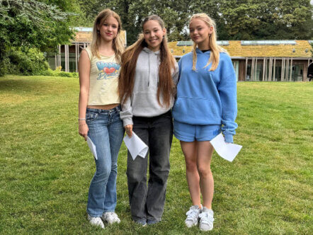 Tring Park School for the Performing Arts - GCSE Photo