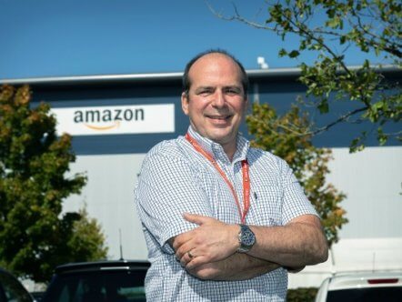 Living Magazines UNP Amazon 41530 LTN2 Goes Gold for Dacorum Mencap