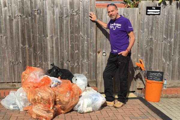 Living Magazines Volunteer David Davies Great British September Clean