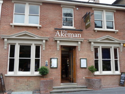 Berkhamsted and Tring Living Magazines Oakman Inns Akeman