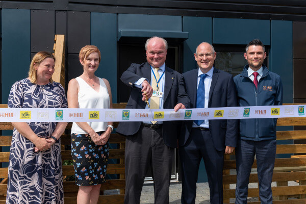 Living Magazines cllr-alan-anderson-unveils-eight-solohaus-by-the-hill-group